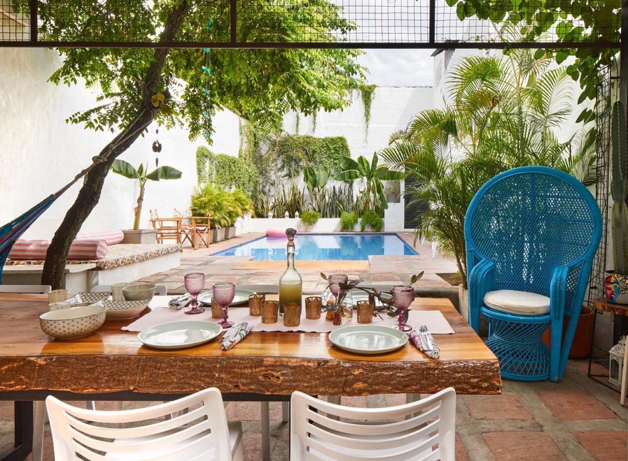 Bed and Breakfast Casa Amberes Гонда Экстерьер фото